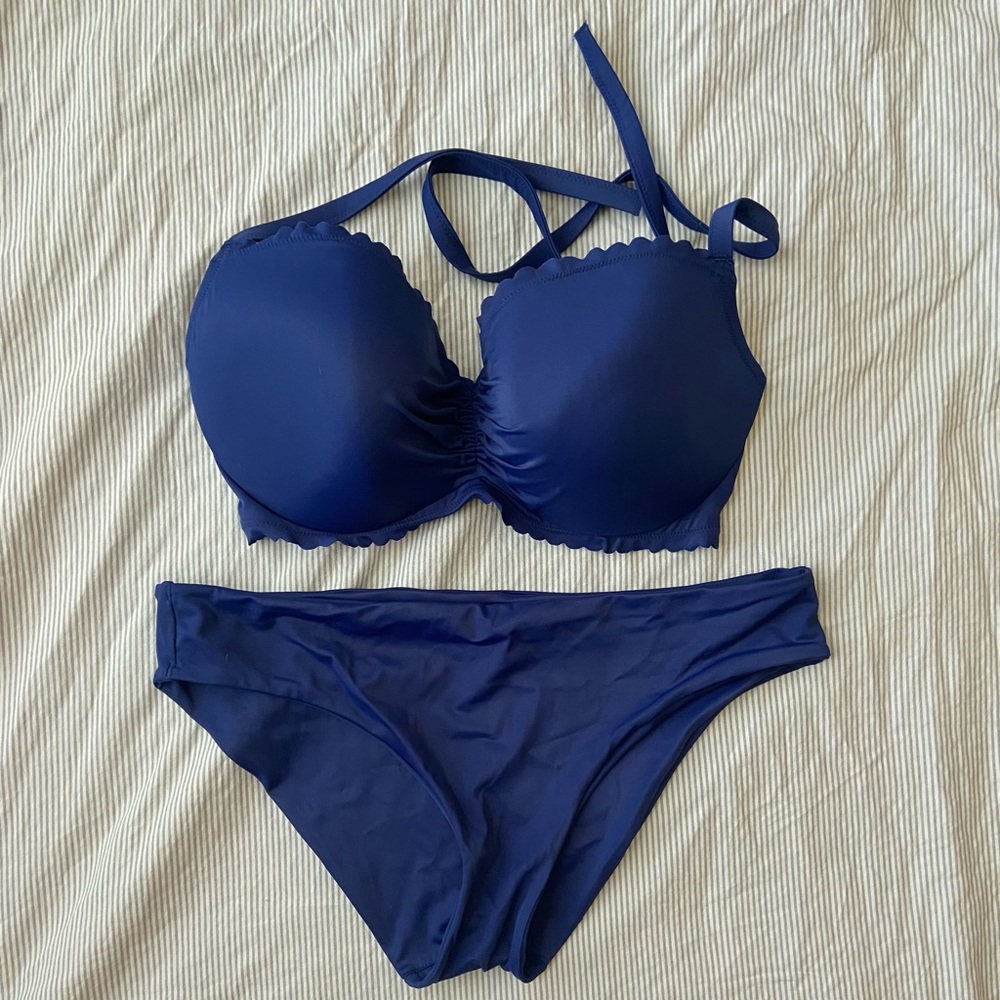 Victoria’s Secret Halter Bikini